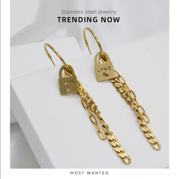 💕💕Last One💙Love Locker Golden Chain Hoops - Picture 2 of 12